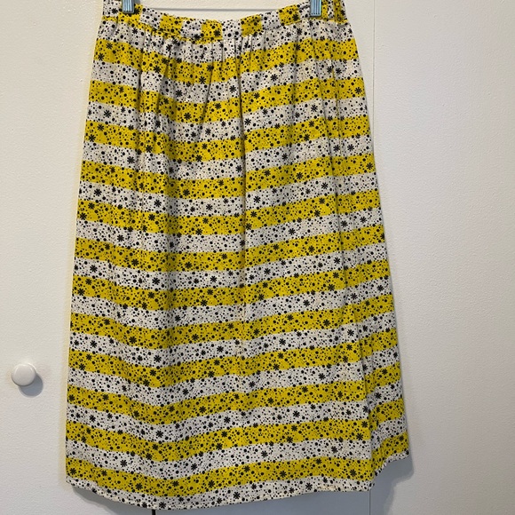 Compañia Fantastical A-line yellow, white and black print skirt - Picture 3 of 5